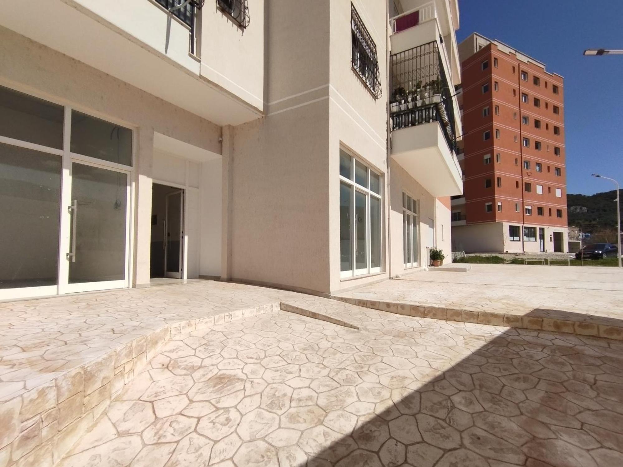 Hergi Apartament Vlorë Buitenkant foto